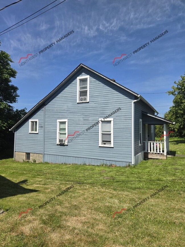 Building Photo - STATUS: AVAILABLE | R155 | $1595