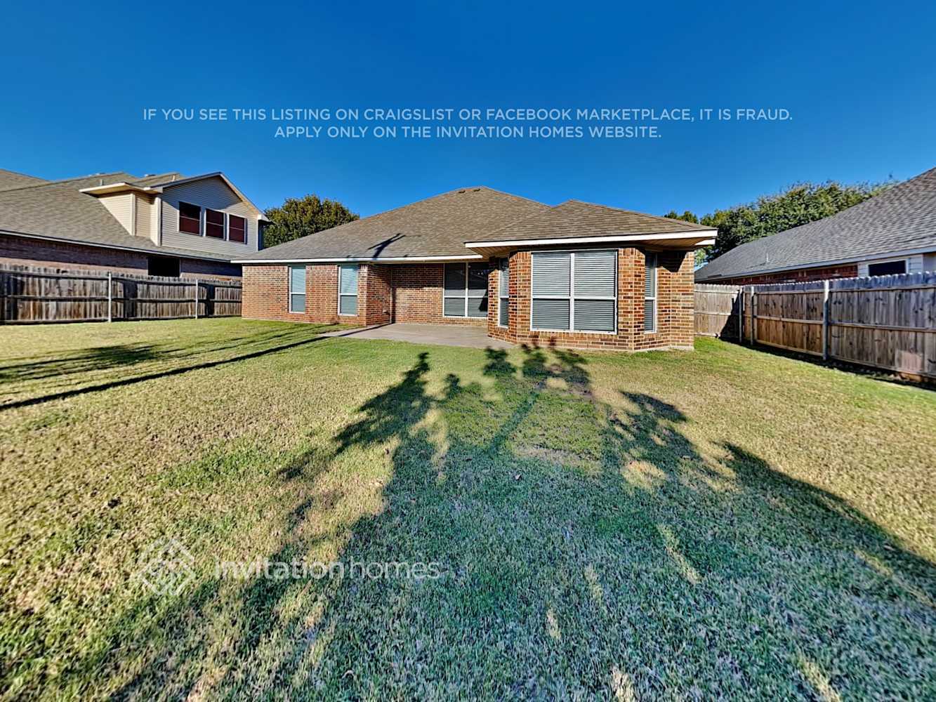 Building Photo - 2919 Crystal Way