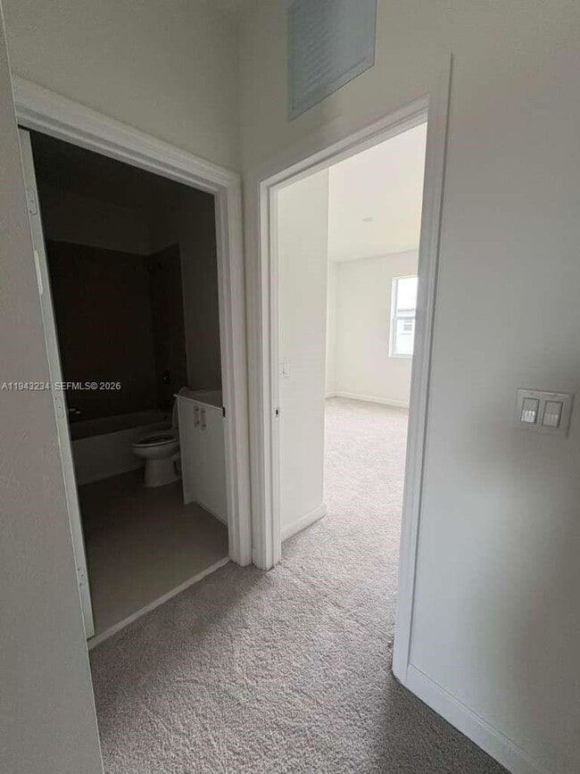 Building Photo - 35663 SW 178th Ct