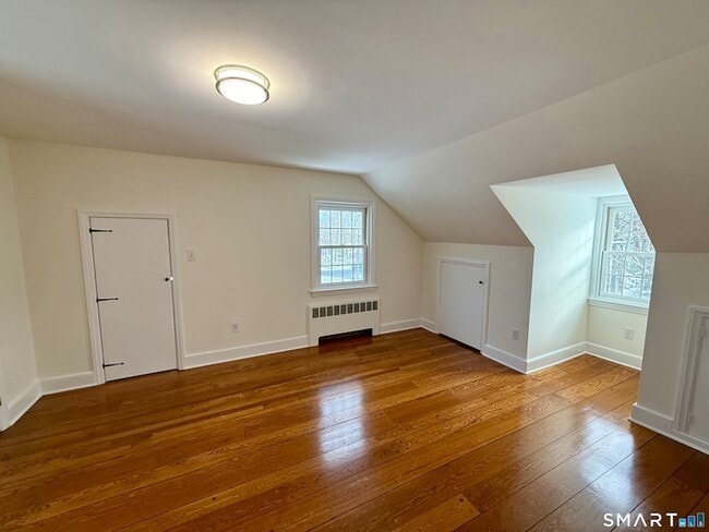 Building Photo - 16 Killian Ave