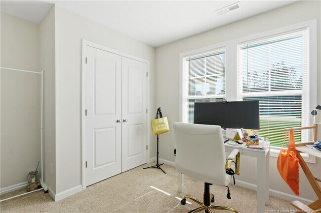 Building Photo - 50 Terrier Ct