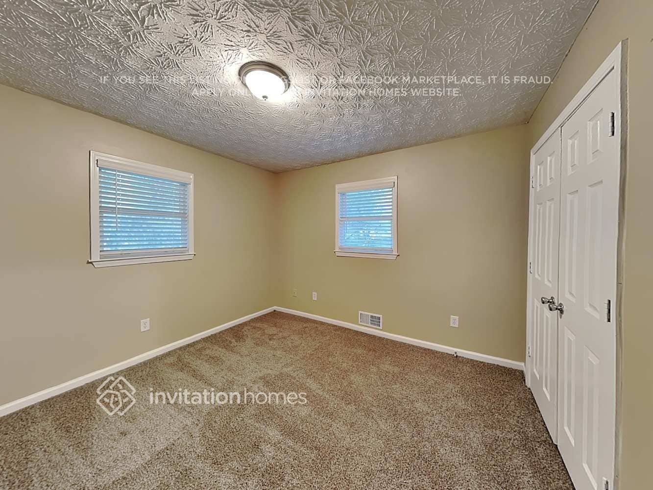 Building Photo - 258 Palms Ln SW