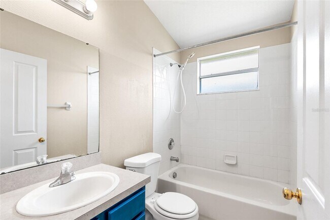 Building Photo - STERLING HILL HOME AVAILABLE