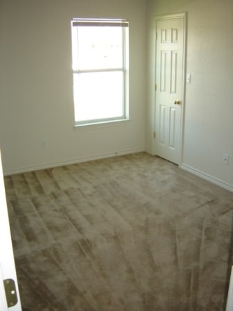 Building Photo - 326 N 10th St