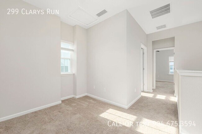 Building Photo - 299 Clarys Run