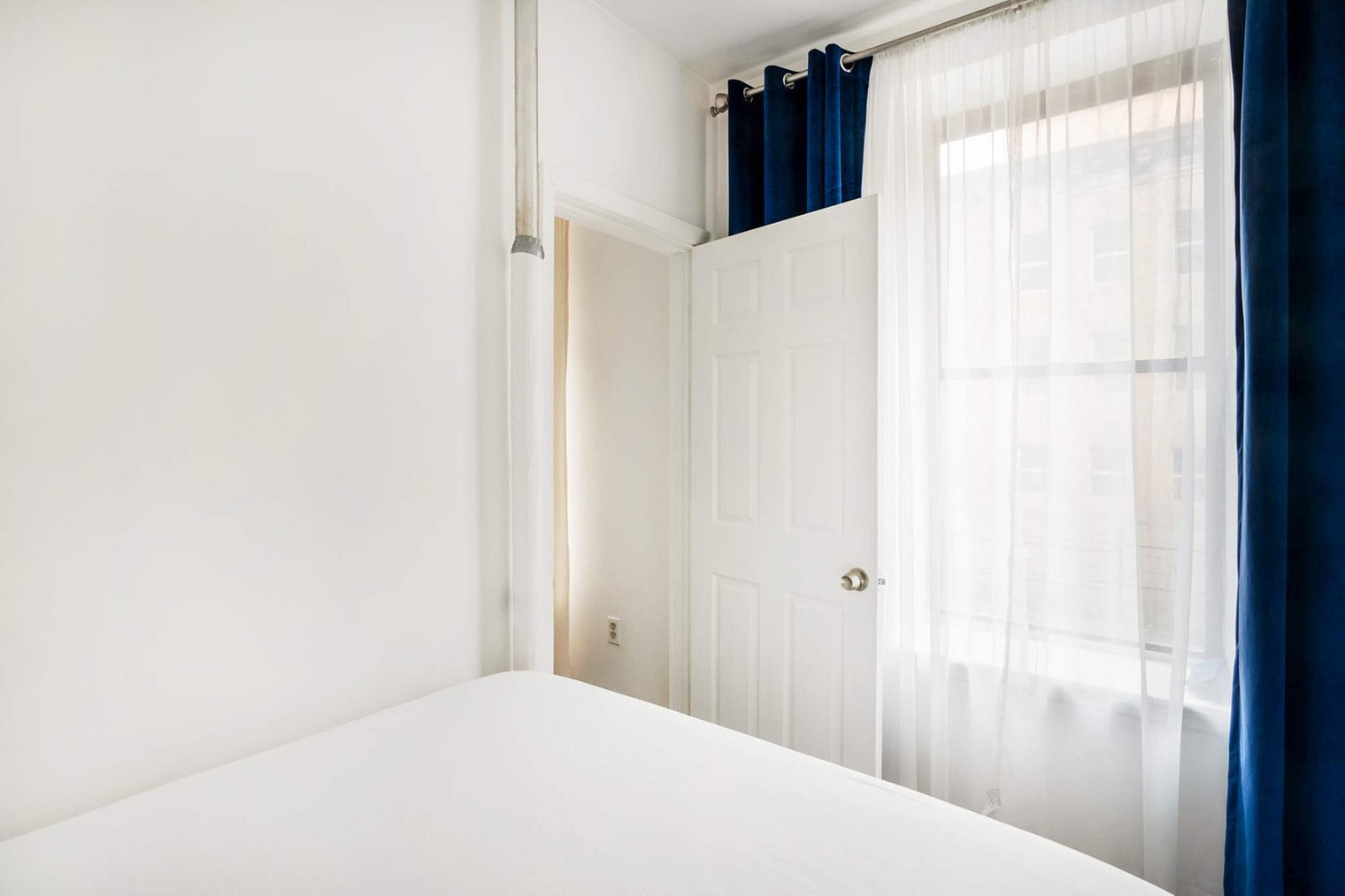 Building Photo - 428-430 West 47th Street-SI ID1021830P