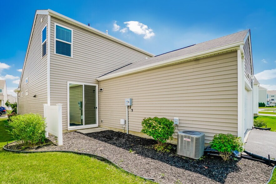 Building Photo - 5451 Ruby Fork Dr