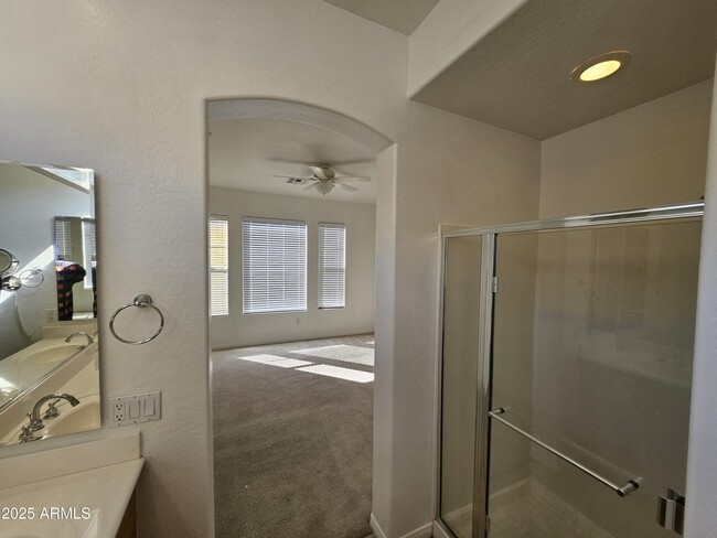 Building Photo - 19475 N Grayhawk Dr