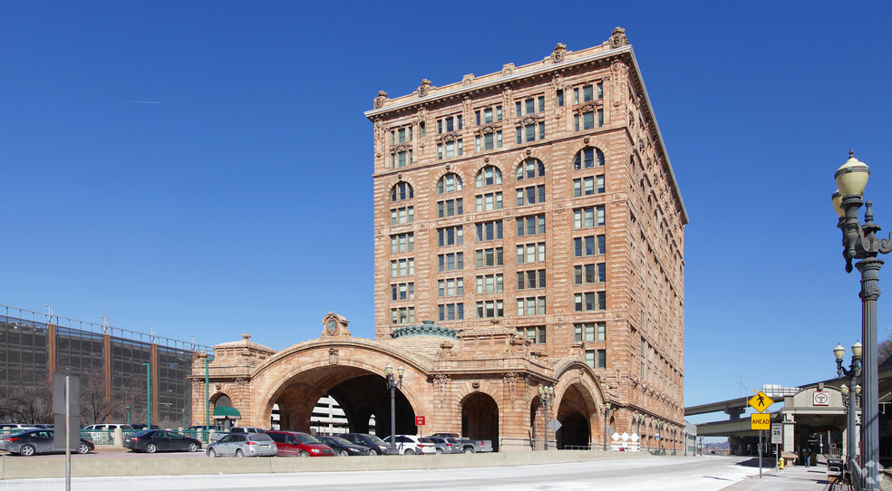 Building Photo - The Pennsylvanian