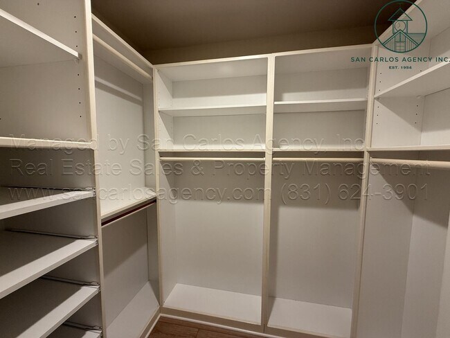 Building Photo - Beautifully Updated Three Bed (+ Bonus) Quail Lodge Home