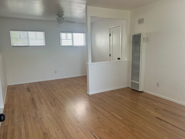 Building Photo - 4208 Fanuel St