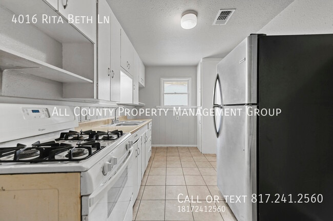 Building Photo - 4016 Rita Beth St