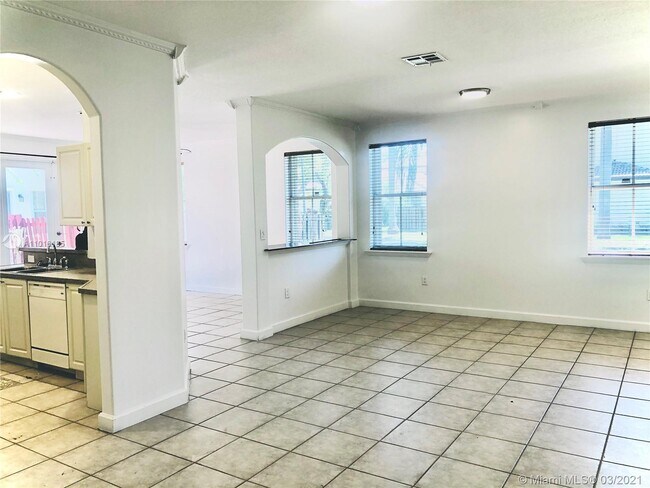 Building Photo - 4883 NW 109th Path