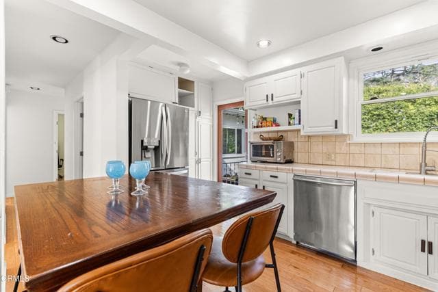 Building Photo - 3323 Reta St