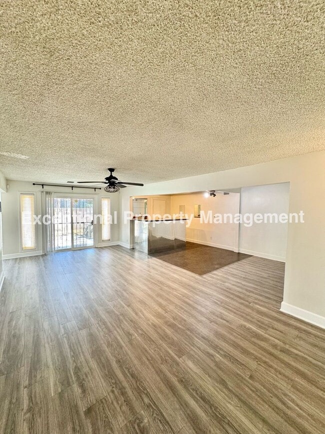Building Photo - Great 3 bed 2 bath home
