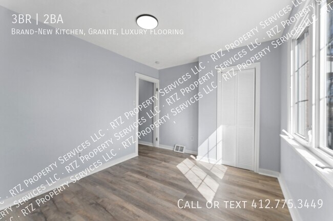 Building Photo - 2904 H St