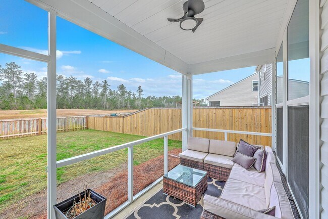 Building Photo - 4 Bedroom Pond View Rental Home in Cane Bay | Jasmine Point Summerville SC