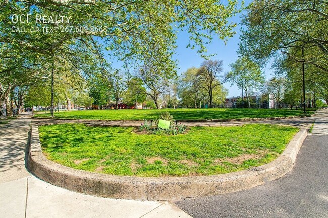 Building Photo - Two Bed Point Breeze Apartment