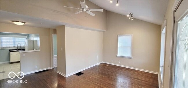 Building Photo - 3848 E Pleasant Run Parkway North Dr