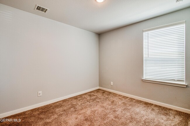 Building Photo - 14508 Dominic Azcarate Dr