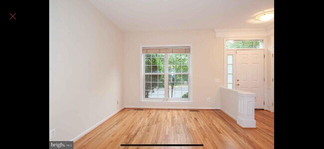 Building Photo - 5448 Summer Leaf Ln