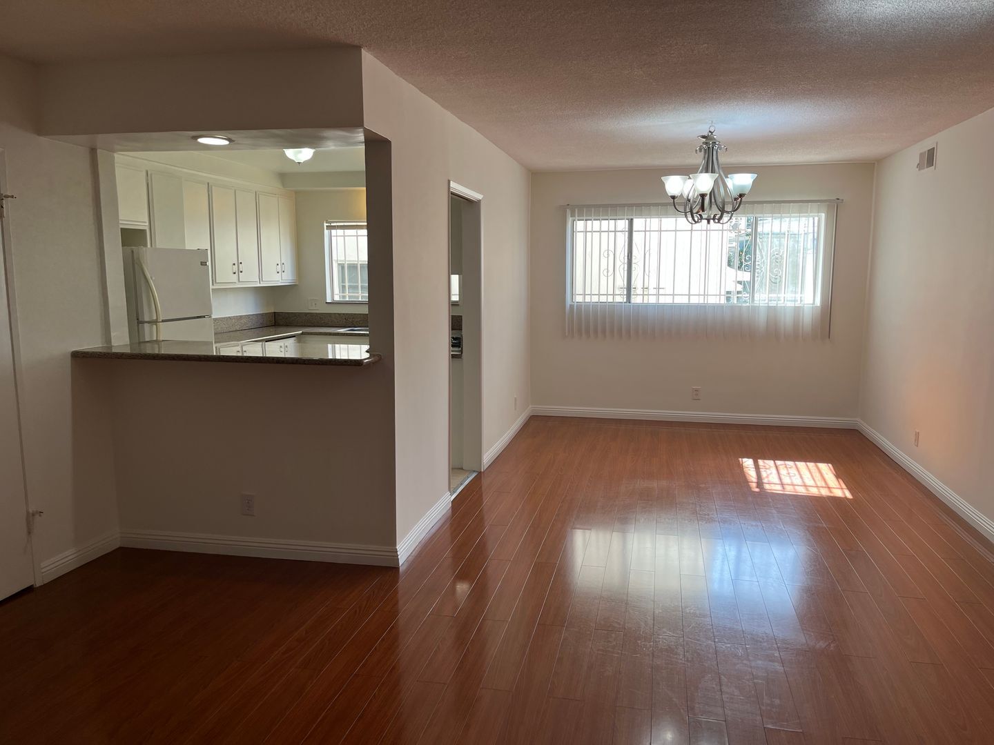 Building Photo - 1065 S Holt Ave