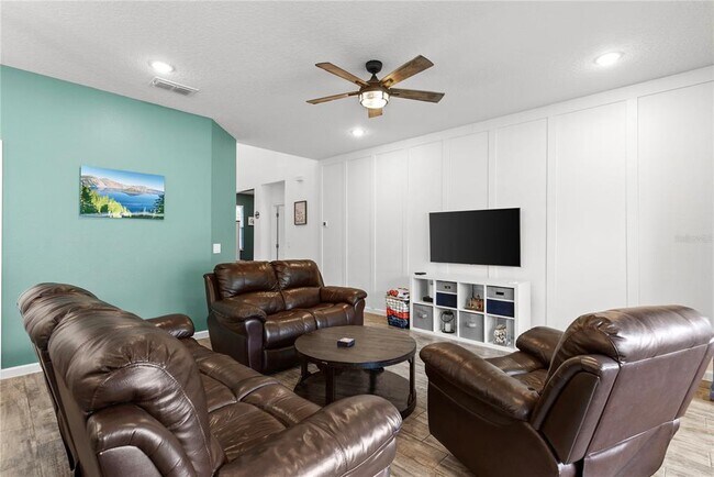 Building Photo - 2527 Natoma Blvd