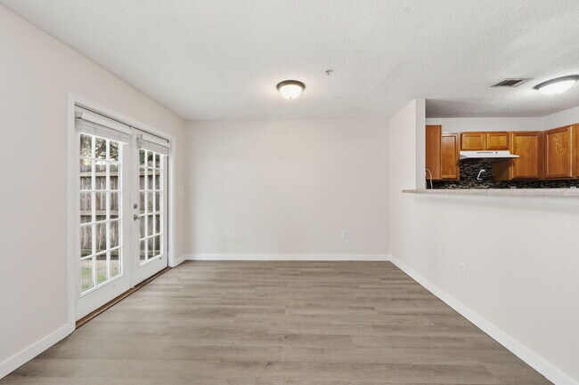 Building Photo - 345 Crooked Pine Trail