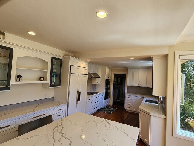 Building Photo - 25875 Estacada Way