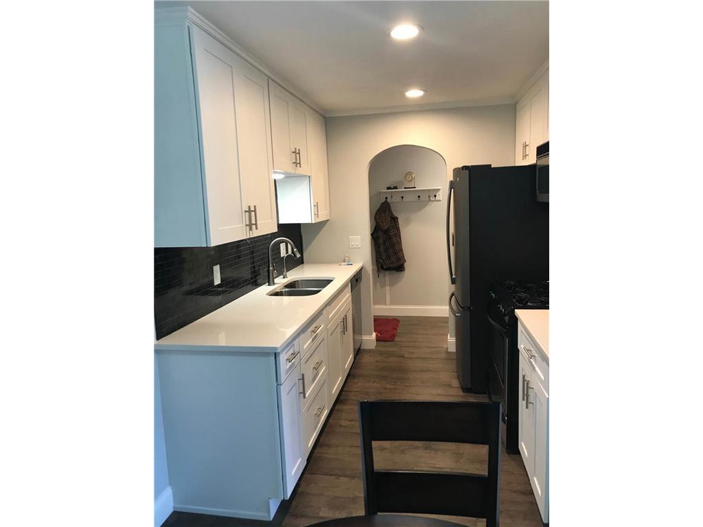 Tile Backsplash & Quartz Countertops - 7340 York Ave S