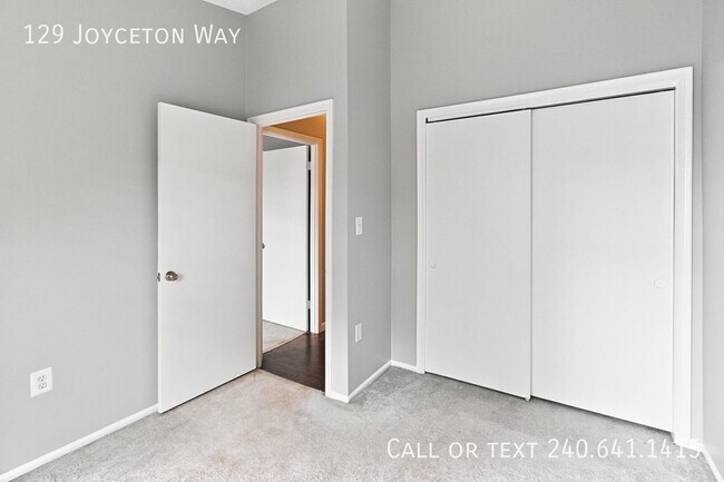 Building Photo - 129 Joyceton Way