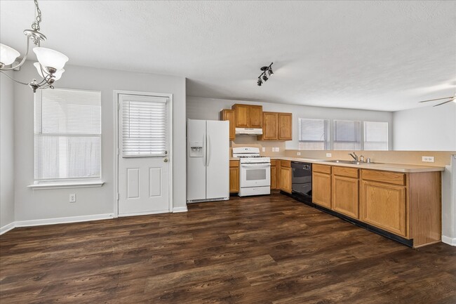 Building Photo - 19811 Shores Edge Dr