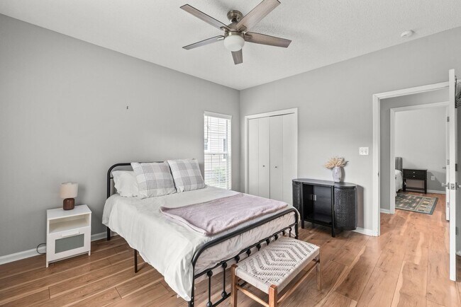 Building Photo - Beautifully Remodeled 4BR Ranch in Matthews
