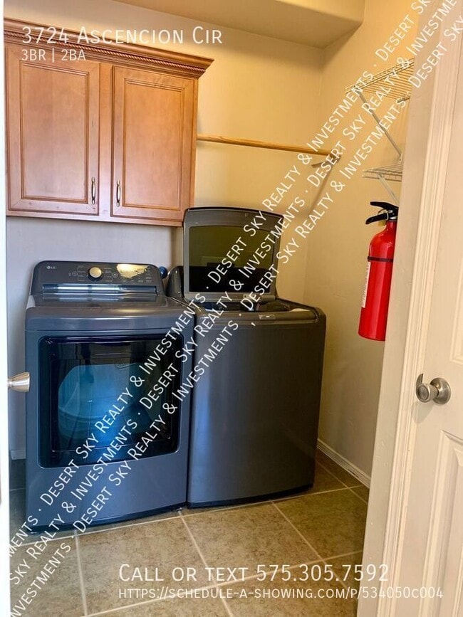 Building Photo - 3724 Ascencion Cir