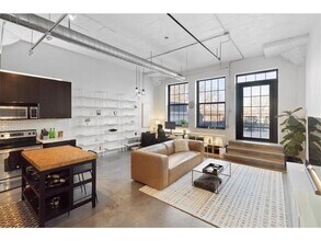 Building Photo - 730 Stinson Blvd NE