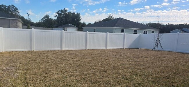 Building Photo - 8480 SW 41st Cir