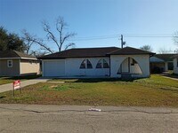 Building Photo - 10330 S Oswego St