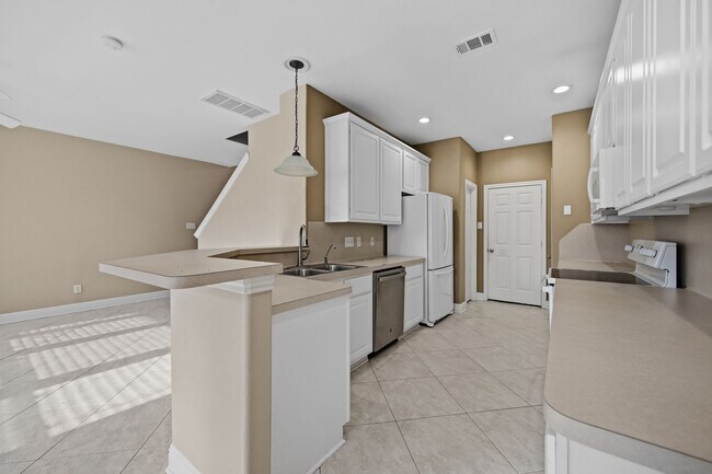 Building Photo - 20319 Arbolada Green Ct