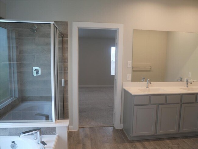 Building Photo - 2722 Oakleaf Ash Ln