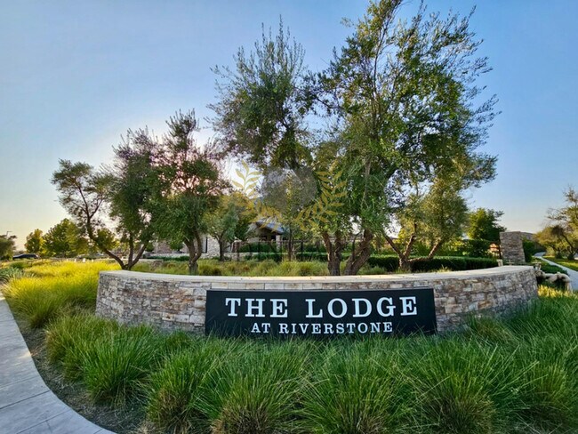 Building Photo - 531 Meridian Ave