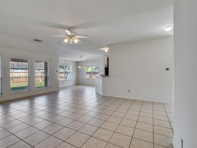 Building Photo - 2306 Diamond Springs Dr