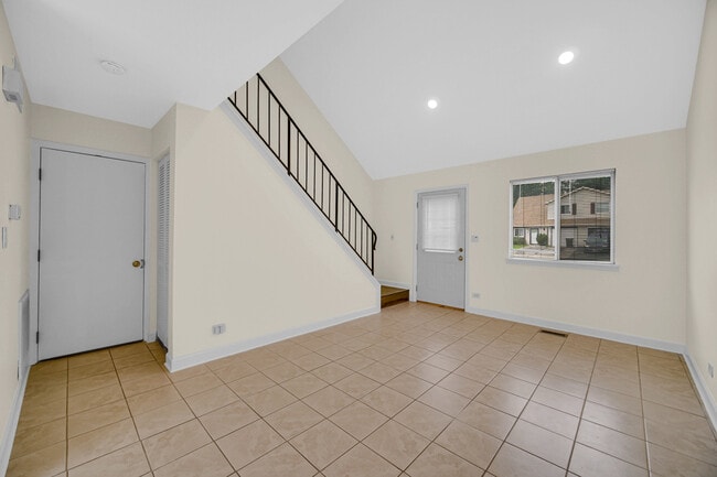 Building Photo - 1807 Whitney Dr