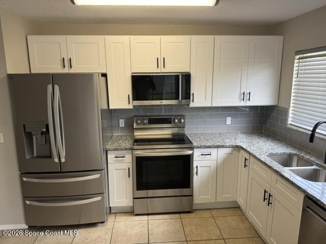 Building Photo - 425 Tewksbury Ln NE