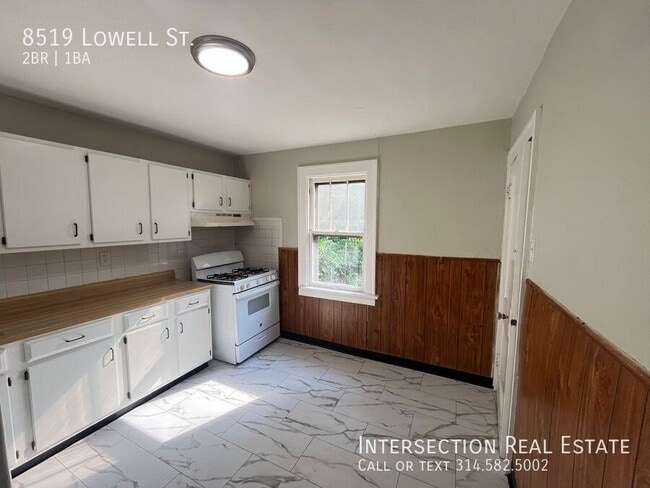 Building Photo - 8519 Lowell St