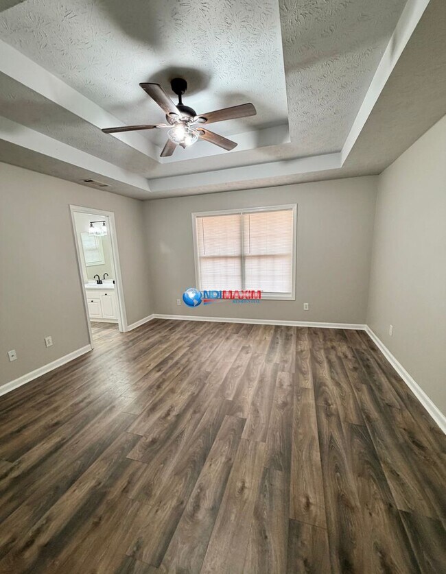 Building Photo - Nice UPDATED 3-bedroom ranch in Lawrenceville