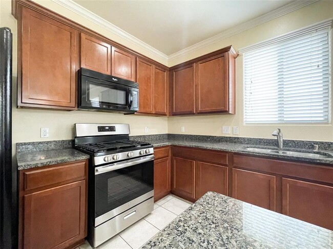 Building Photo - 5218 Hickory Harvest Dr