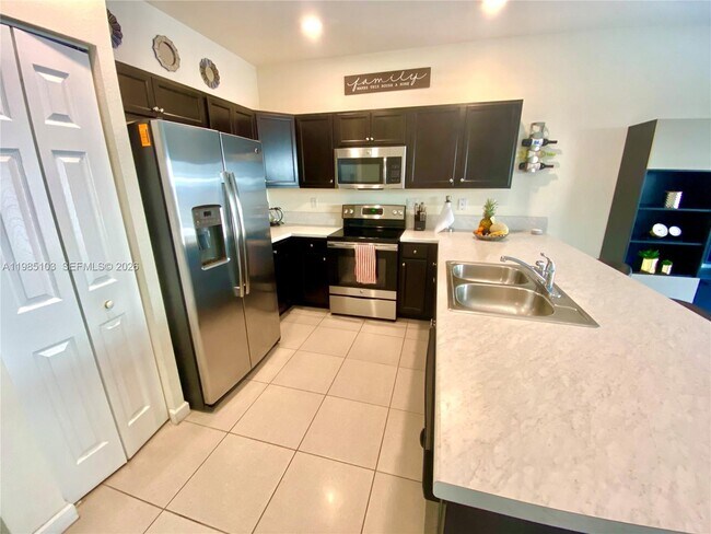 Building Photo - 11489 SW 250th St