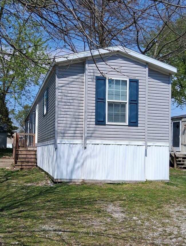 Building Photo - 1178 W Jason Way