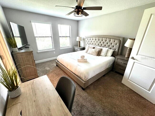 Building Photo - 4710 Terra Esmeralda Dr