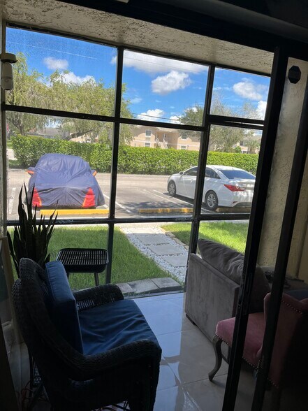 Building Photo - 12266 Royal Palm Blvd